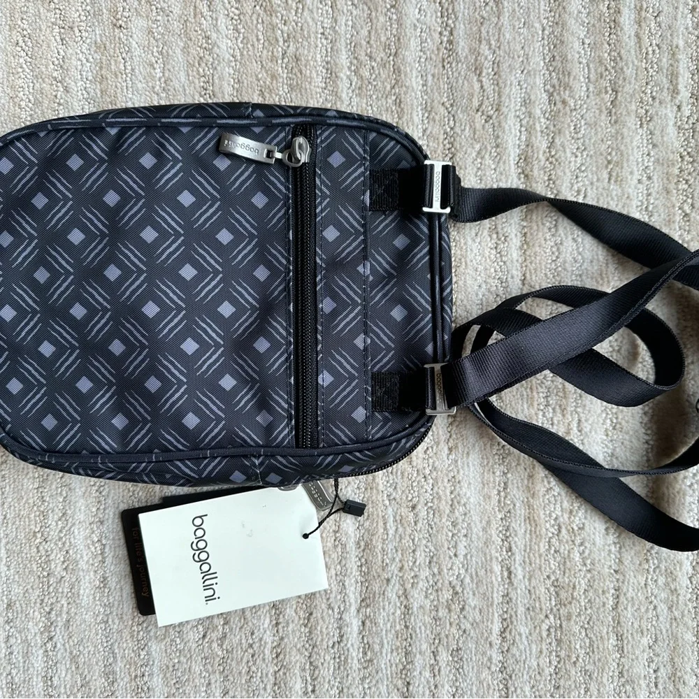 NWT Baggallini Journey Crossbody Bag Travel Purse Black Diamond RFID